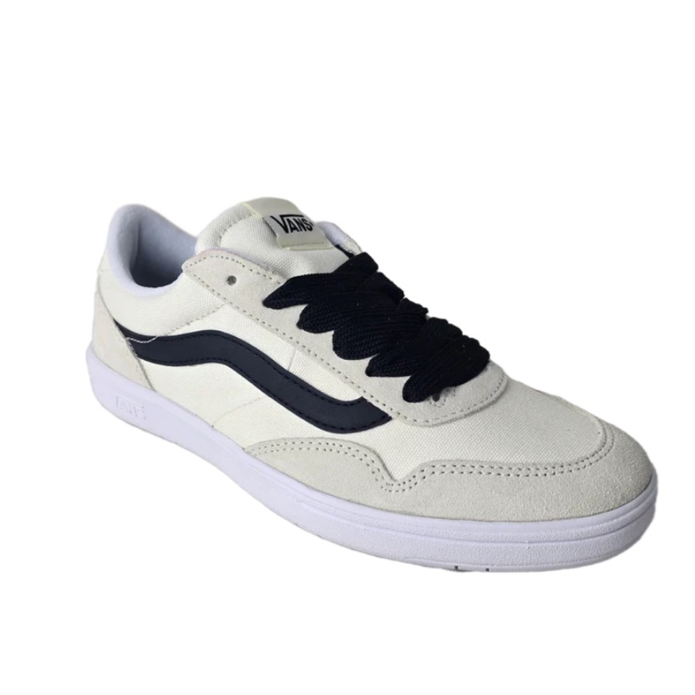 NWT Vans Cruze Too Sneakers